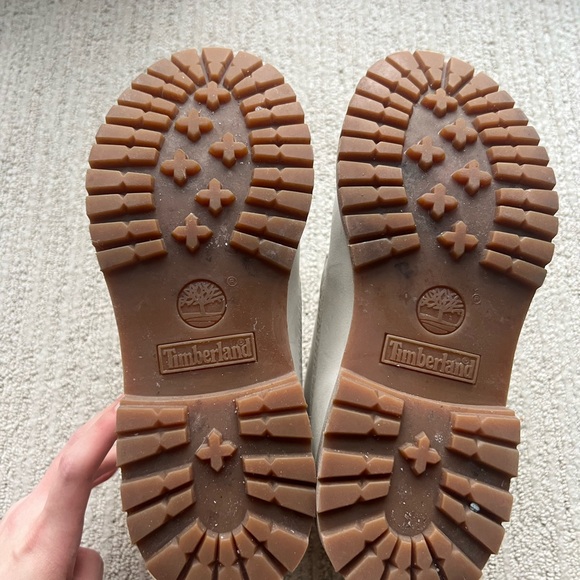 Timberland Women's 6" Premium Boot with Internal Wedge Winter White Nubuck - Picture 6 of 6